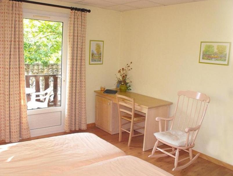 Le Sentier Des Arches Hotel Beaumont  Стая снимка