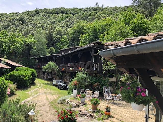 Le Sentier Des Arches Hotel Beaumont  Екстериор снимка